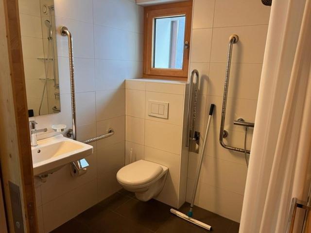 Nova Casa Spinatscha Sedrun Hostel Bilik gambar