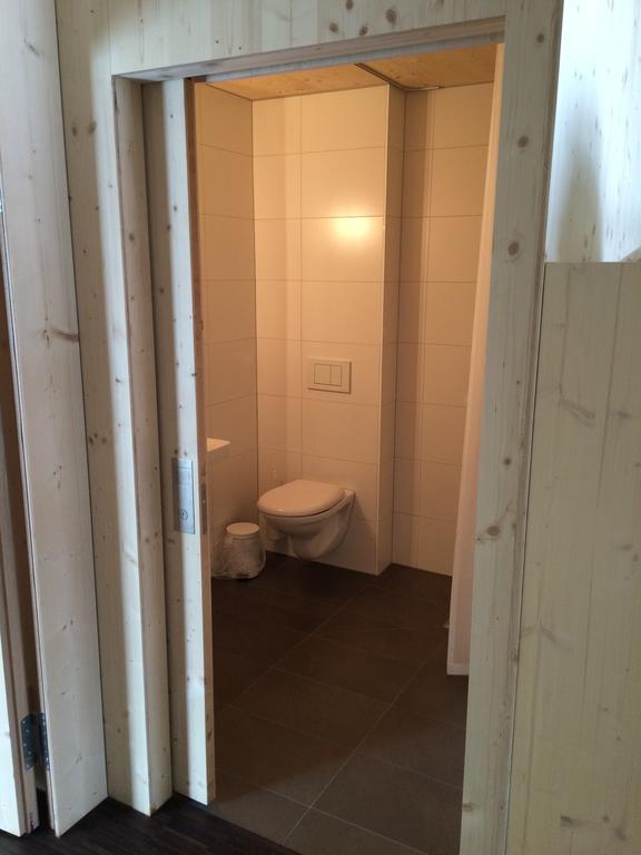 Nova Casa Spinatscha Sedrun Hostel Bilik gambar